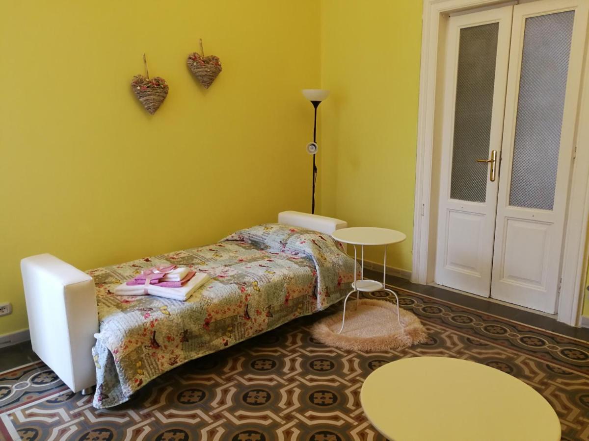 Appartamento Cuore Al Centro Di تارانتو المظهر الخارجي الصورة